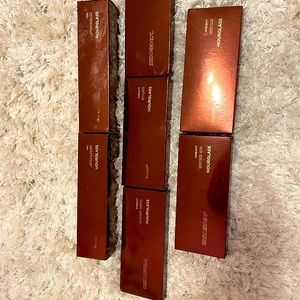 Hourglass Expensive 2 setting sprays, 5 Ambient lighting pallets great deal